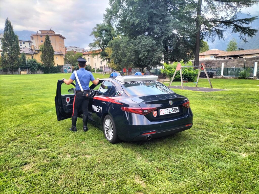 Carabinieri di Trento al parco delle Albere